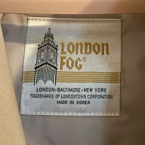 London Fog men’s trench coat! Fully lined (removable) excellent condition Sz 42L - Picture 4 of 14